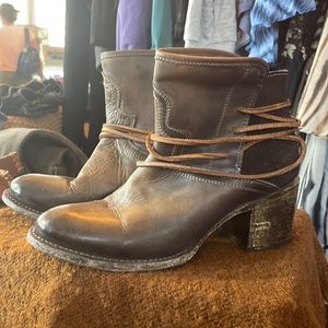 Freebird Casey Booties, size 9